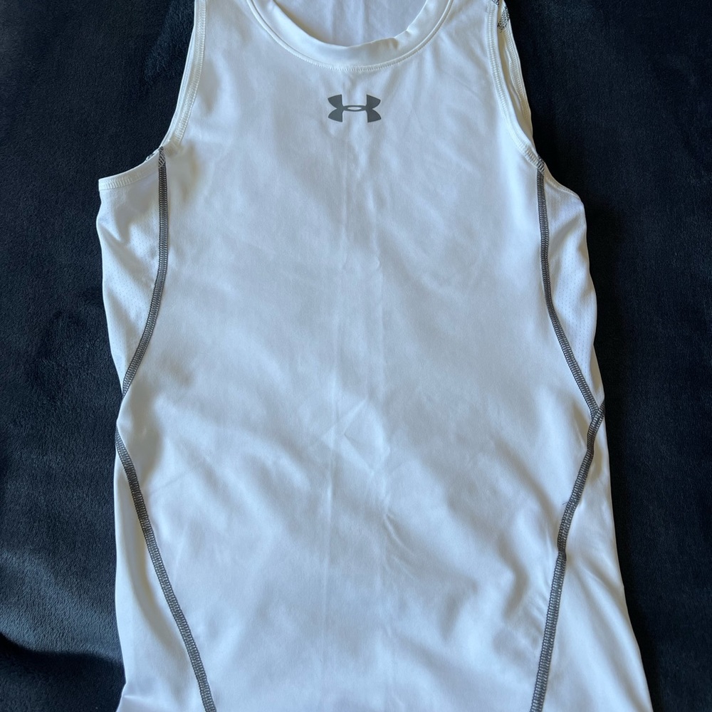 COPY - Under Armour Sleeveless Compression Shirt